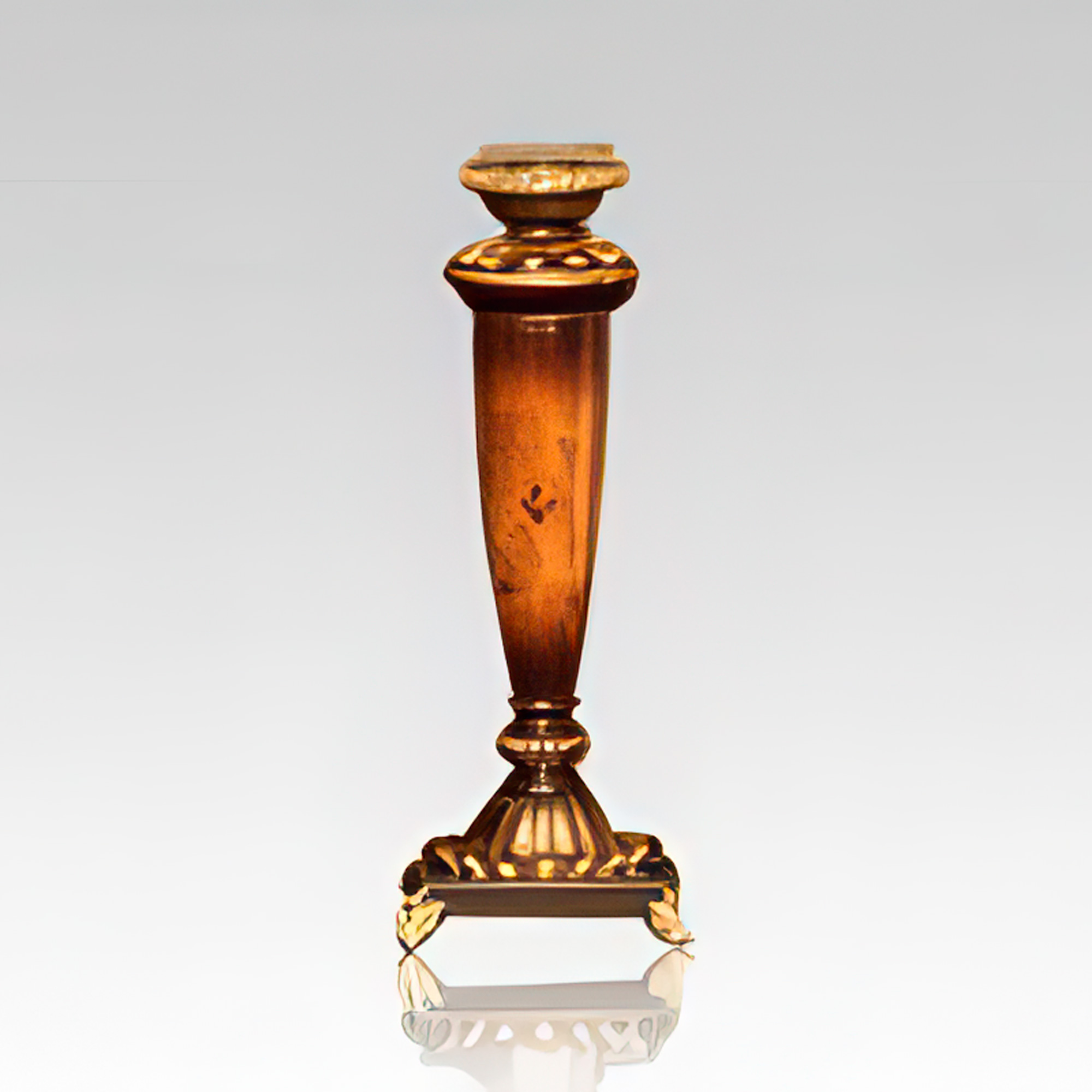 Lelantos Candle Holder